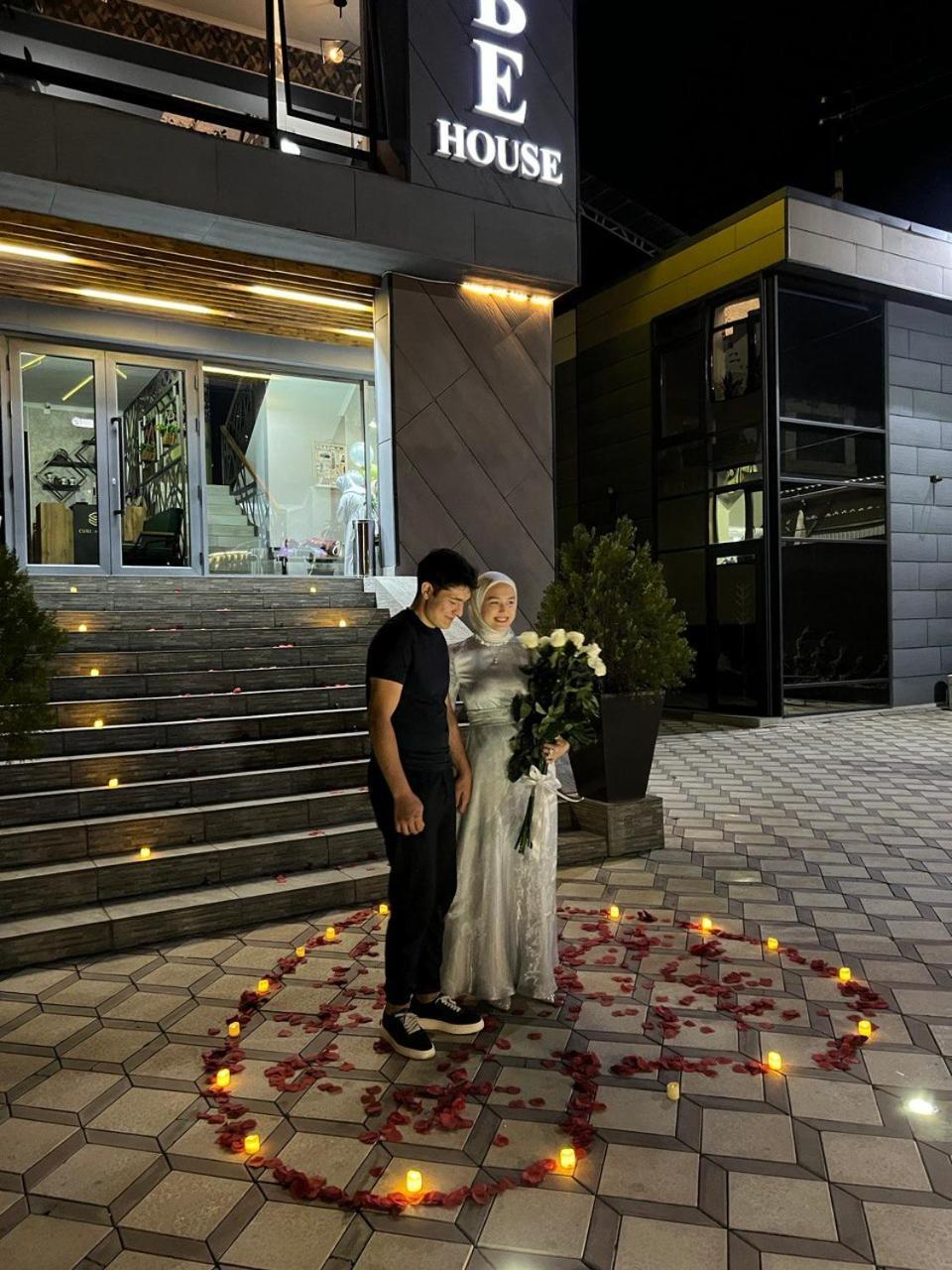 Hotel Cube House Osh Exterior foto